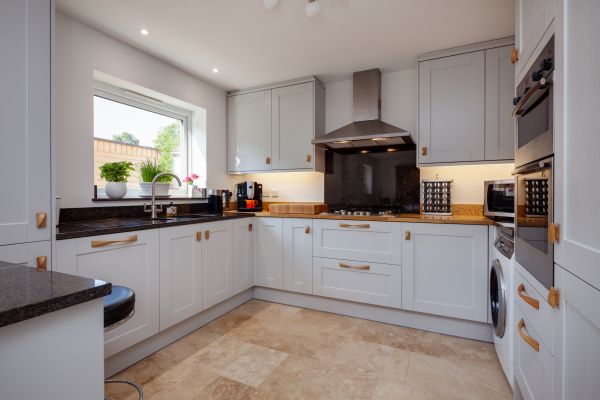 Cost of Cabinet Hardware Installation in Johnson City