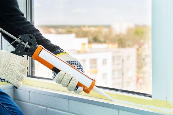 Cost of Window Recaulking Service in Johnson City