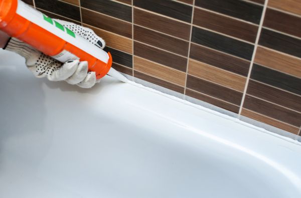 Cost of Bathtub Sealing in Johnson City
